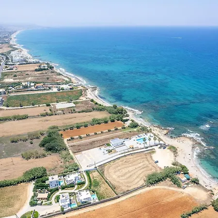 Thalasses Villa *